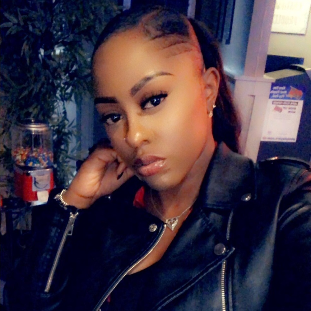 Meet your Posher, Sadea